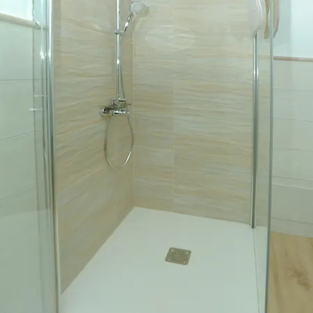 Berkana De Lujo Con Piscina וילה *